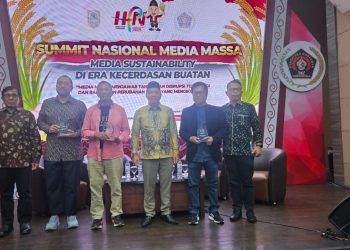 metrodeli/istimewa PEMBICARA:mantan Menteri BUMN era Presiden Susilo Bambang Yudhoyono Dahlan Iskan dalam kegiatan Summit Nasional Media Massa dalam rangka Hari Pers Nasional (HPN) 2025 di Banjarmasin, Kalimantan Selatan, Sabtu, 8 Februari 2025.