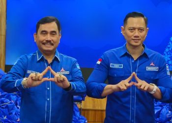 Agus Harimurti Yudhoyono (AHY) dan Hendrik Sitompul