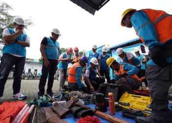 metrodeli/istimewa KUNKER : GM PLN UID Sumut Agus Kuswardoyo melakukan kunker ke ULP Medan Denai, Rabu (23/4).