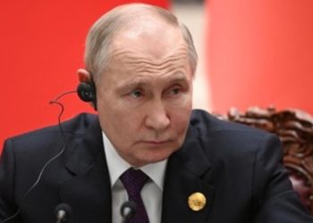 metrodeli/istimewa Presiden Rusia Vladimir Putin secara mengejutkan memerintahkan gencatan senjata selama tiga hari di Ukraina mulai 8-11 Mei 2025. (Foto: Sputnik/Sergei Bobylev/Pool via REUTERS)