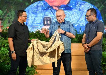 metrodeli/istimewa GO ZERO: Penjabat (Pj) Sekretaris Daerah Provinsi Sumatera Utara (Sumut) Effendy Pohan menghadiri Go Zero% Goes to Medan Roaring for Chang, kontribusi PT Telkom di Pos Block Medan di Jalan Pos Nomor 1, Medan, Sabtu 26 April 2025.