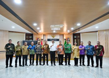 metrodeli/istimewa HANTAM : Serangan rudal India yang hantam wilayah Pakistan pekan lalu. PM India Narendra Modi sebut Pakistan yang memohon untuk gencatan senjata. Foto/Sky News