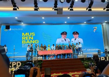 metrodeli/istimewa BUKA MUSRENBANG : Gubernur Sumut Bobby Nasution membuka  Musrenbang RPJMD 2025-2029 RKPD Provinsi Sumut 2026 di Aula Raja Inal Siregar, lantai 2 Kantor Gubernur Sumut, Jalan Diponegoro No. 30, Medan, Senin 5 Mei 2025.