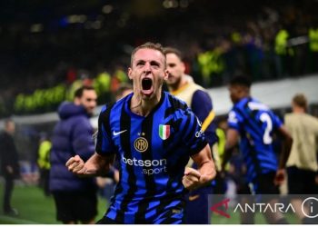 metrodeli/istimewa RAYAKAN GOAL: Gelandang Inter Milan Davide Frattesi merayakan gol yang dicetaknya ke gawang Barcelona pada leg kedua semifinal Liga Champions di Stadion Giuseppe Meazza, Milan, Italia, Rabu 7 Mei 2025. ANTARA/AFP/Marco Bertorello/aa.