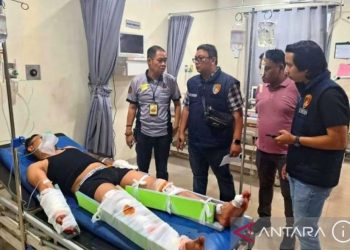 metrodeli/istimewa PERAWATAN : Ahmad Anda, pengantin korban bacokan menjalani perawatan intensif di Rumah Sakit Umum Daerah (RSUD) Bari, Palembang, Sumatera Selatan, Minggu (11/5/2025). ANTARA/M Mahendra Putra/aa.