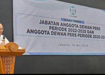 metrodeli/istimewa DEWAN PERS: Presiden Republik Indonesia, Prabowo Subianto, resmi menetapkan sembilan anggota Dewan Pers periode 2025–2028. Dalam susunan kepengurusan yang baru, tokoh intelektual nasional Prof. Komaruddin Hidayat ditetapkan sebagai Ketua Dewan Pers