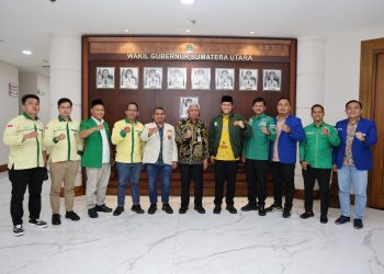 metrodeli/istimewa Wakil Gubernur Sumatera Utara (Sumut) H.Surya menerima silaturahmi para pimpinan (Ketua dan Sekretaris) Organisasi Kepemudaan di Ruang Kerja Wakil Gubernur Lantai 9 Kantor Gubernur Sumut Jalan Diponegoro Kota Medan. Jumat 29 Agustus 2025.