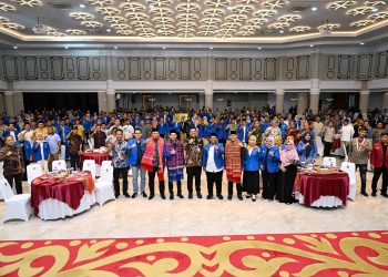 metrodeli/istimewa PELANTIKAN: Gubernur Sumut Bobby Nasution menghadiri Pelantikan Pengurus Koordinator Cabang Pergerakan Mahasiswa Islam Indonesia (PMII) Sumut Masa Khidmat 2025-2027 di Aula Raja Inal Siregar, lantai 2 Kantor Gubernur Sumut, Jalan Diponegoro No. 30, Medan, Jumat 12 September 2025.