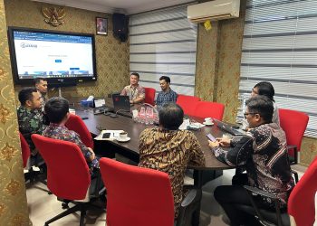 metrodeli/istimewa FGD : Kabag Umum BBGTK Sumut, Julian Henry Sembiring, dalam Forum Group Discussion (FGD) Sosialisasi Portal "AKRAB" BBGTK Sumatera Utara di gedung BBGTK Sumut, Jalan Kenanga Raya Tanjung Sari Medan, Rabu 10 September 2025.