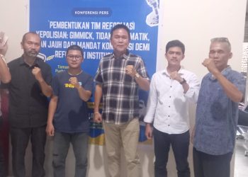 metrodeli/istimewa KONFERENSI PERS: Konferensi Pers bersama JKMS diikuti DPC GMNI Kota Medan, Kontras Sumut, Puskalihserta PBHI Sumut di Sekretariat Perhimpunan Bantuan Hukum dan Hak Asasi Manusia Indonesia (PBHI) Wilayah Sumut, Jalan Jamin Ginting, Padang Bulan, Medan, Sabtu 20 September 2025.