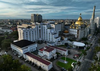 metrodeli/istimewa Kantor Gubsu Jalan Diponegoro Medan