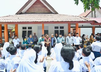 metrodeli/istimewa KUNKER: Sekretaris Daerah Provinsi Sumatera Utara (Sumut) Togap Simangunsong mendampingi Kunjungan Kerja (Kunker) Komisi VIII Anggota DPR-RI ke Sekolah Rakyat Menengah Pertama (SRMP) di Sentra Insyaf Jalan Berdikari Nomor 37 Lau Bakeri, Kabupaten Deliserdang, Kamis 25 September 2025.