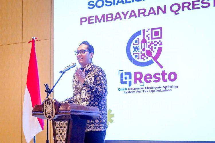 metrodeli/istimewa SOSIALISASI : Walikota Medan Rico Waas saat membuka Sosialisasi Sistem Pembayaran QRESTO dan High Level Meeting Tim Percepatan dan Perluasan Digitalisasi Daerah (TP2DD) di Hotel Aryaduta Medan, Kamis 9 Juli 2026.