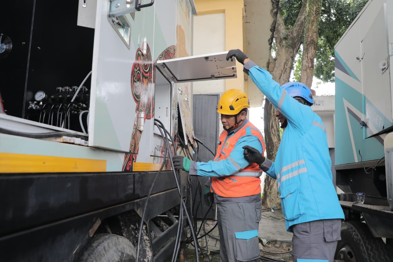 metrodeli/istimewa PASOKAN: Keandalan pasokan listrik turut terjaga pada Upacara Peringatan HUT ke-81 Kemerdekaan RI tingkat Provinsi Sumatera Utara di Lapangan Astaka, Jalan Willem Iskandar/Pancing, Kecamatan Percut Sei Tuan, Kabupaten Deli Serdang, Senin 17 Agustus 2026.