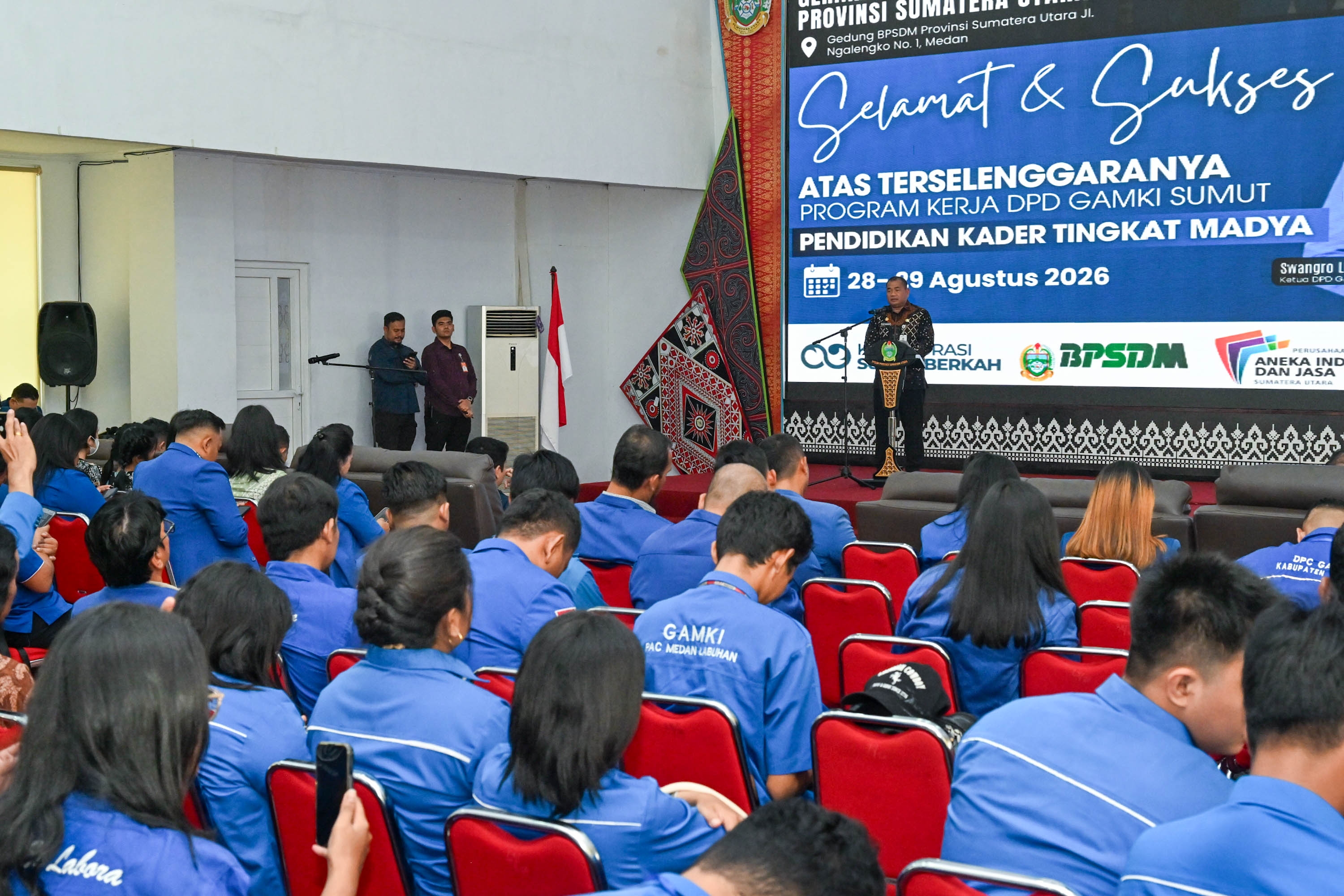 metrodeli/istimewa Pj Sekdaprov Sumut, Timur Tumanggor membuka Pendidikan Kader Tingkat Madya Gerakan Angkatan Muda Kristen Indonesia (GAMKI) Sumut yang diselenggarakan di Aula Kantor BPSDM Sumut Jalan Ngalengko, Medan, Jum'at 28 Agustus 2026.
