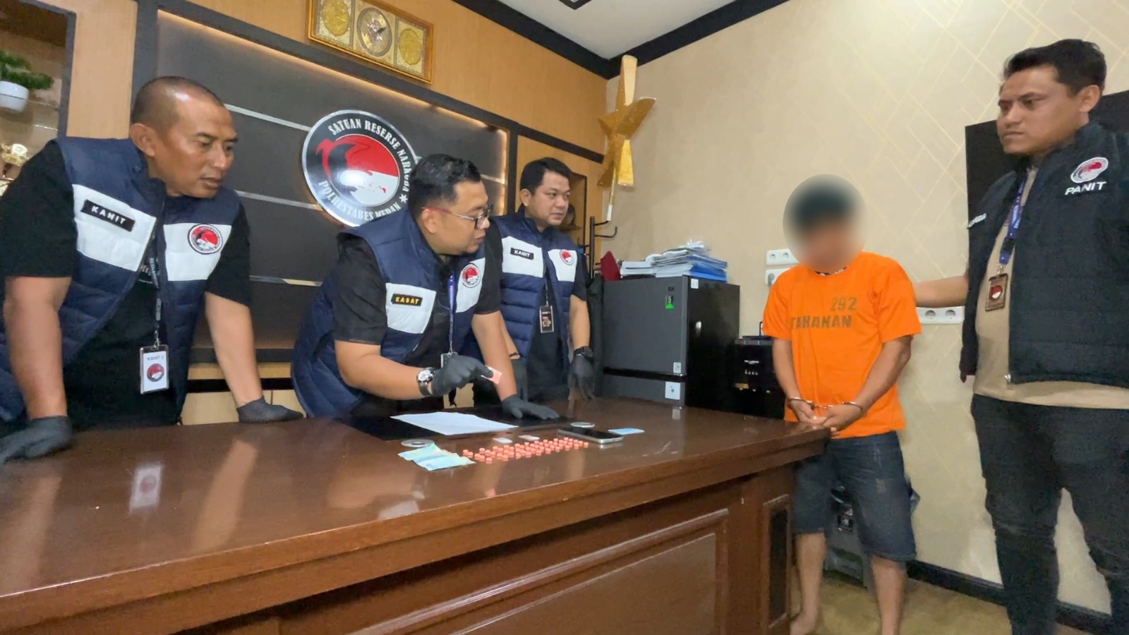 metrodeli/istimewa DIAMANKAN: Pria berinisial MF yang merupakan warga Dusun III, Desa Bandar Setia Kecamatan Percut Sei Tuan, diamankan Tim 6 Unit 2 Satresnarkoba Polrestabes Medan pada Kamis 3 September 2026 sore.